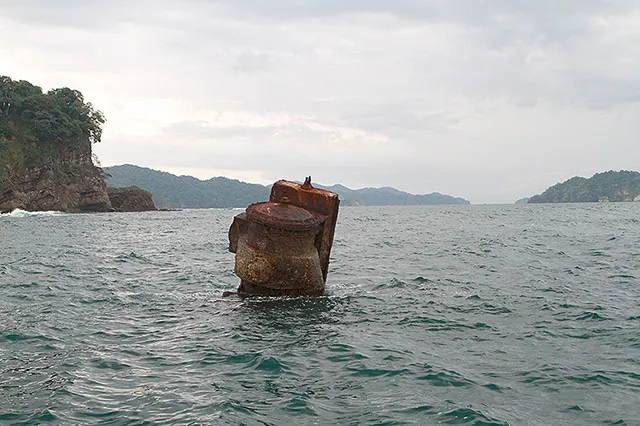 Costa Rica Shipwreck