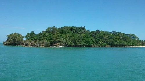 Isla Uvita - The scuba diving and tourist spot
